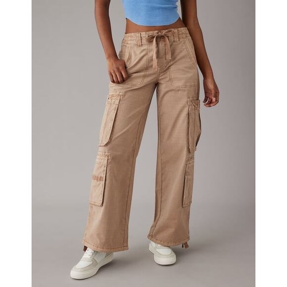 NWT AE HIGH-WAISTED CONVERTIBLE BAGGY CARGO JOGGER size 000 - Picture 1 of 16